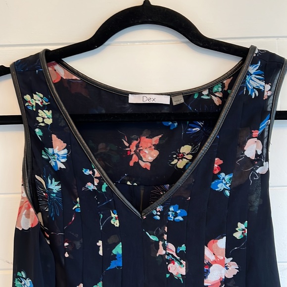 Dex Floral tank top - Picture 4 of 7